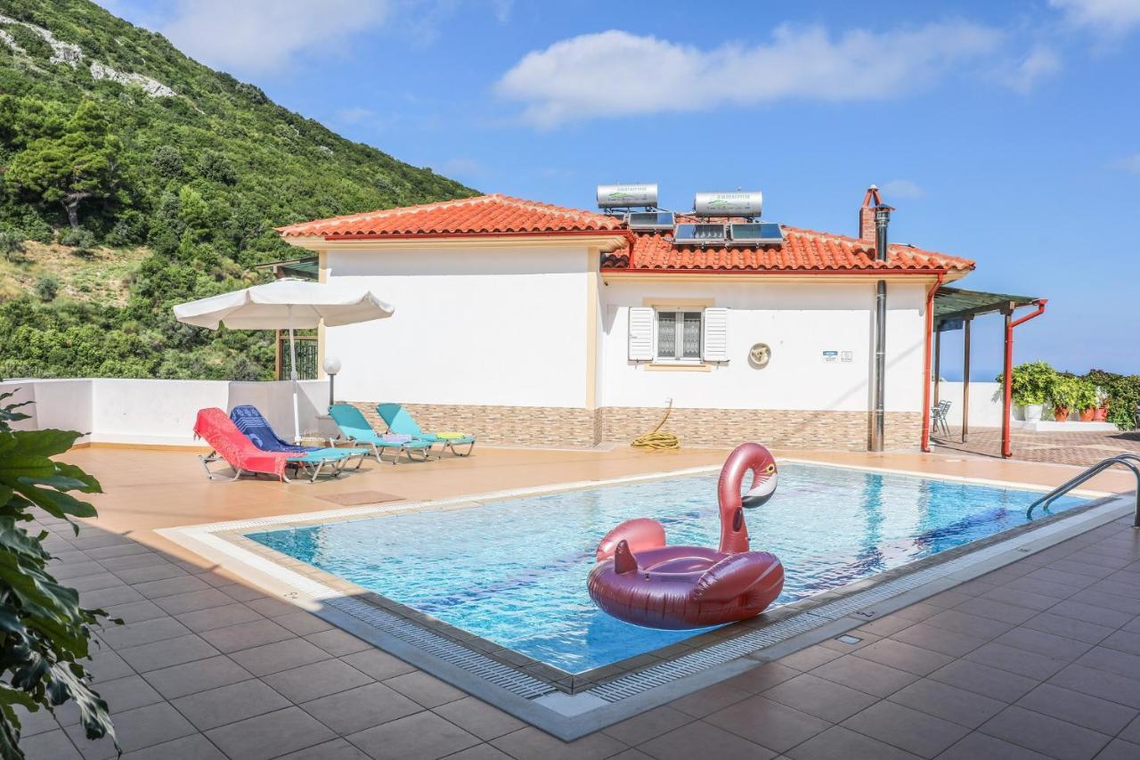 Villa Mitzelos Moni Evaggelistrias Buitenkant foto